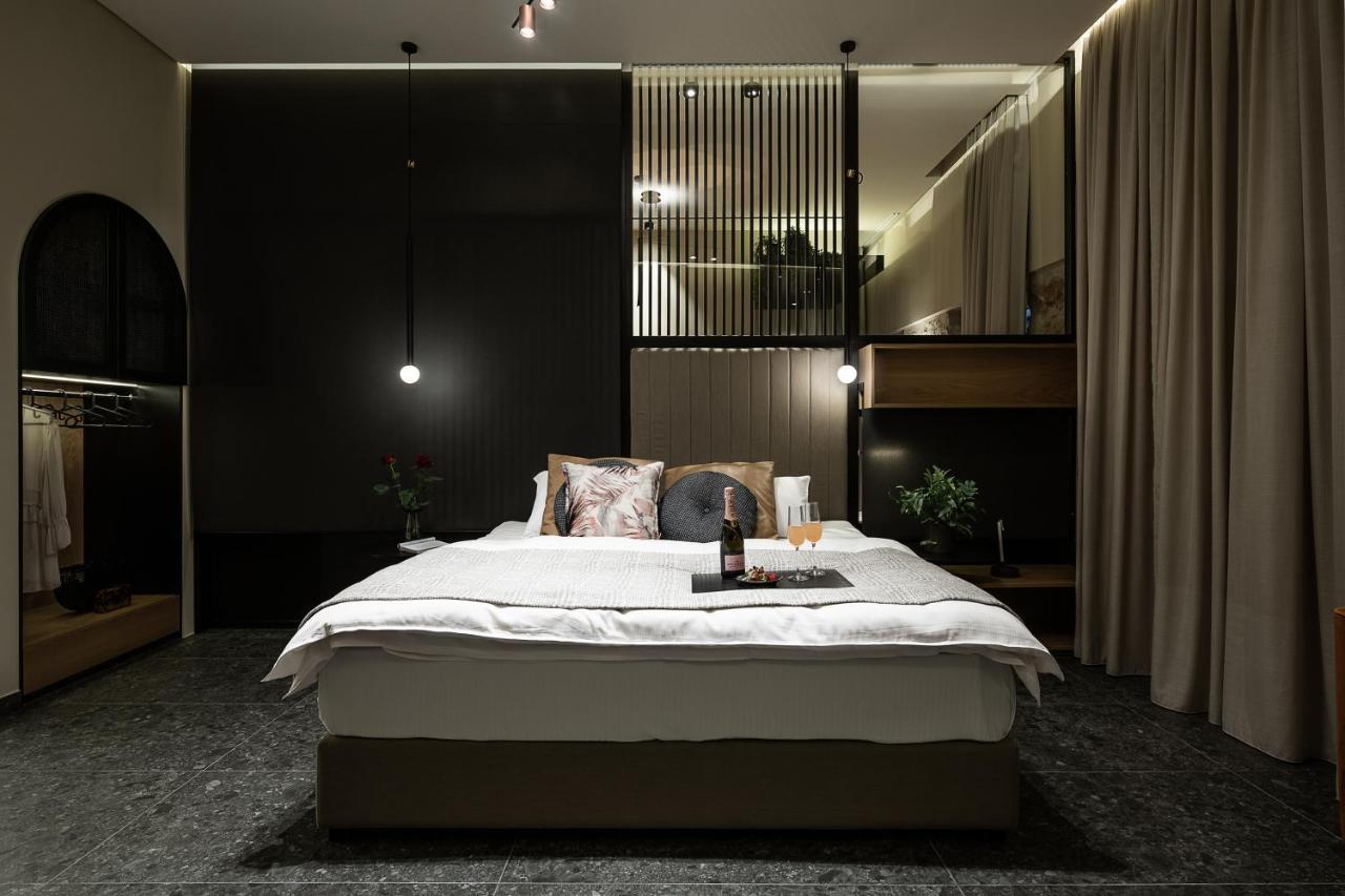 Divino Suites Chania La Canée Extérieur photo